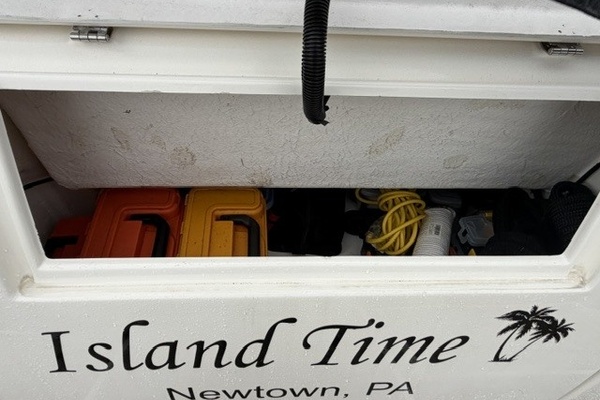 Transom locker