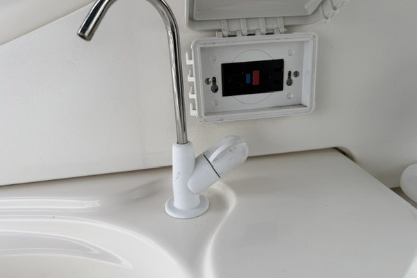 Wet bar 110V receptacle