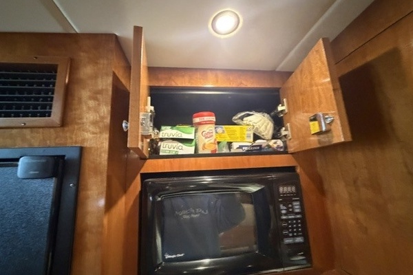Galley storage
