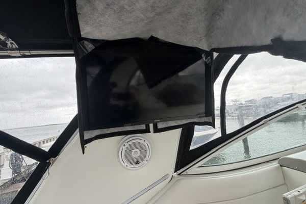 Cockpit TV