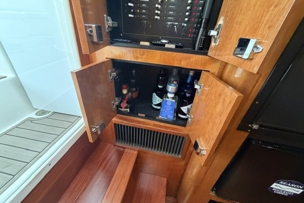 Salon locker