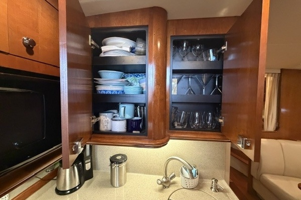 Galley storage