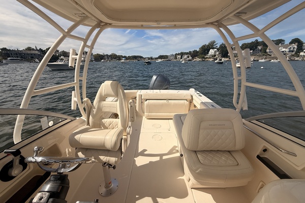 23ft Grady White Yacht For Sale