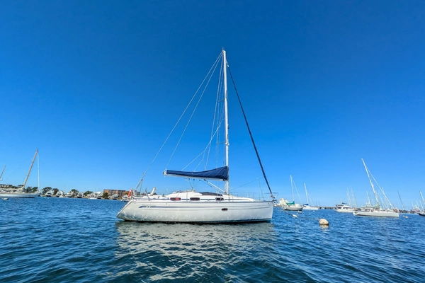2006 Bavaria 37 Cruise