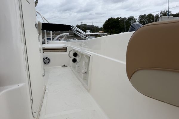 21ft NauticStar Yacht For Sale