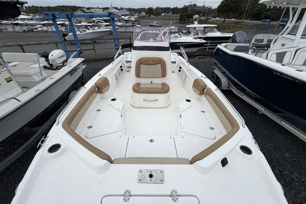 21ft NauticStar Yacht For Sale