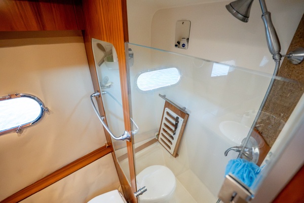 Jayda 58ft Tiara Yachts Yacht For Sale