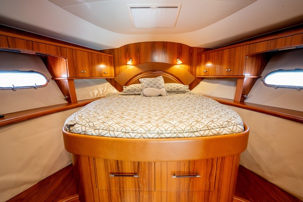 Jayda 58ft Tiara Yachts Yacht For Sale
