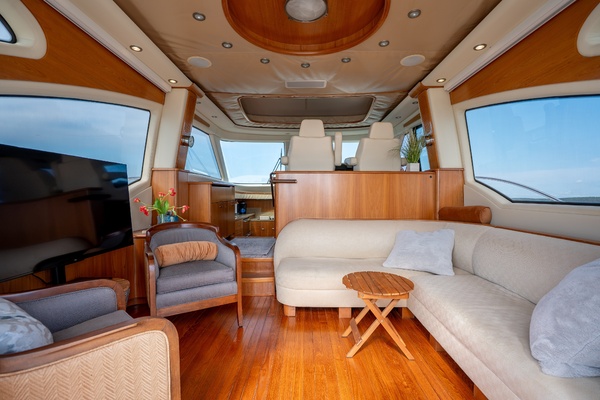 Jayda 58ft Tiara Yachts Yacht For Sale