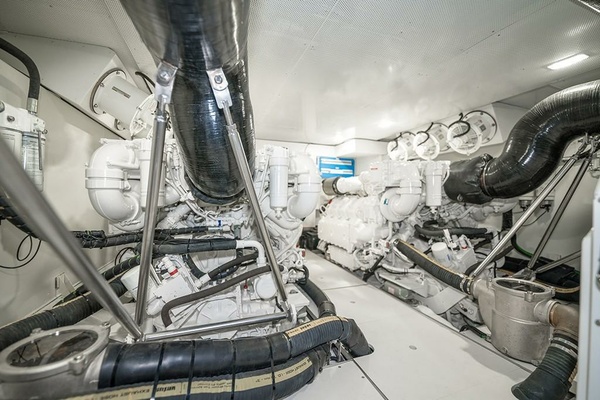 72ft Galeon Yacht For Sale
