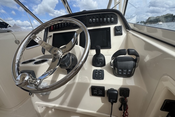 30ft Grady White Yacht For Sale