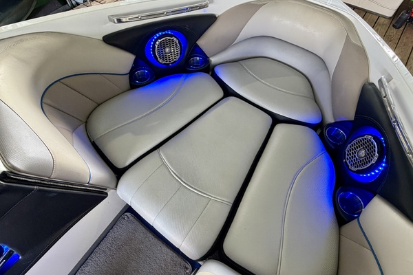 24ft Malibu Yacht For Sale