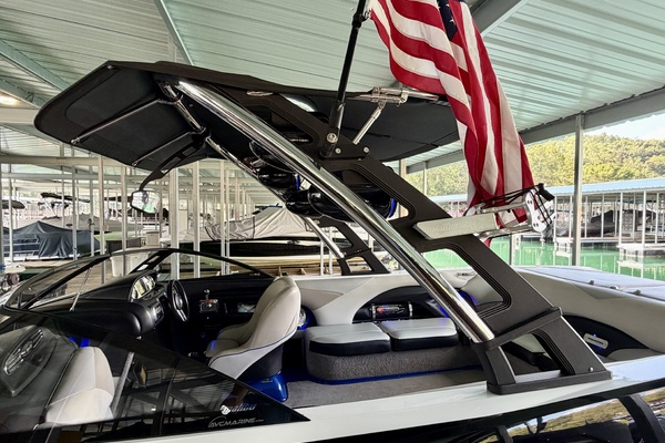 24ft Malibu Yacht For Sale