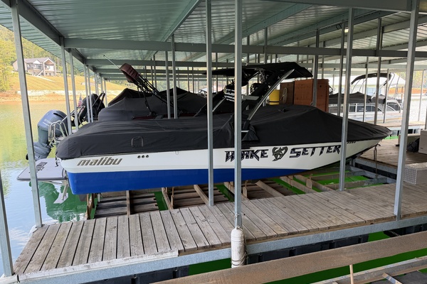 24ft Malibu Yacht For Sale
