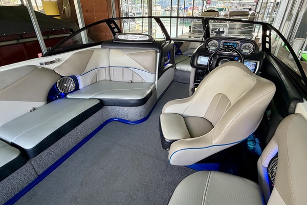 24ft Malibu Yacht For Sale