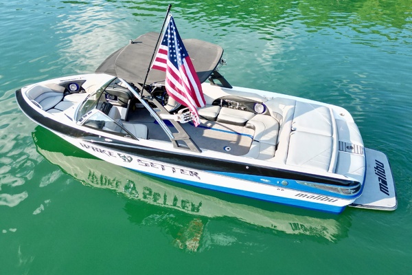 24ft Malibu Yacht For Sale