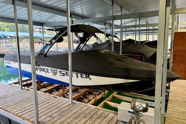 24ft Malibu Yacht For Sale
