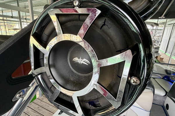 24ft Malibu Yacht For Sale
