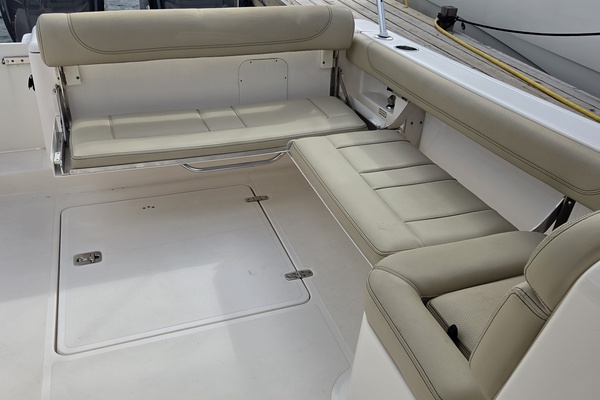 Sullybration 26ft Pursuit Yacht For Sale