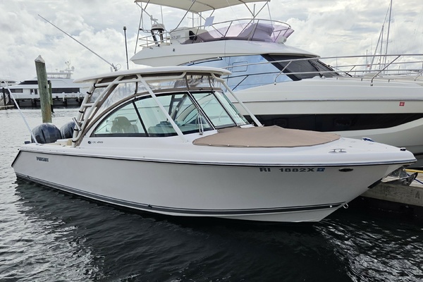 Sullybration 26ft Pursuit Yacht For Sale