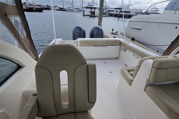 Sullybration 26ft Pursuit Yacht For Sale