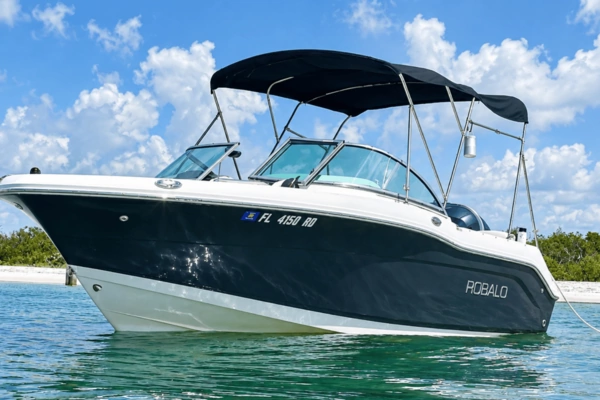 20-ft-Robalo-2016-R207- Bonita Springs Florida United States  yacht for sale