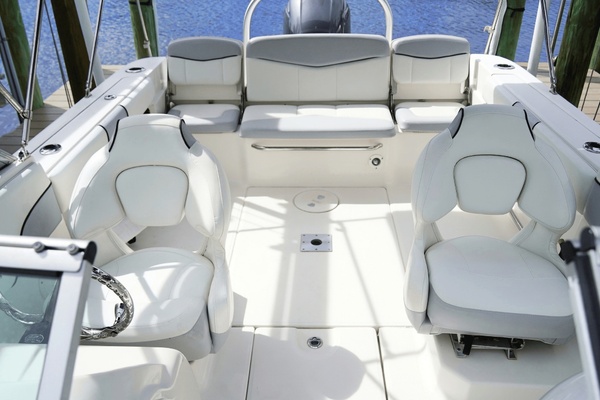 20ft Robalo Yacht For Sale