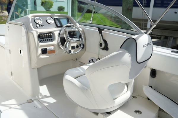 20ft Robalo Yacht For Sale