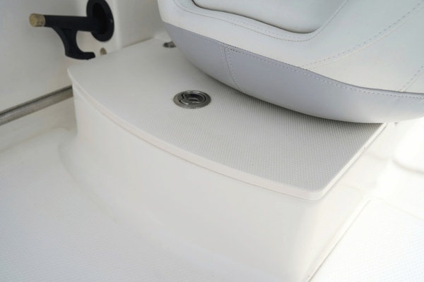 20ft Robalo Yacht For Sale