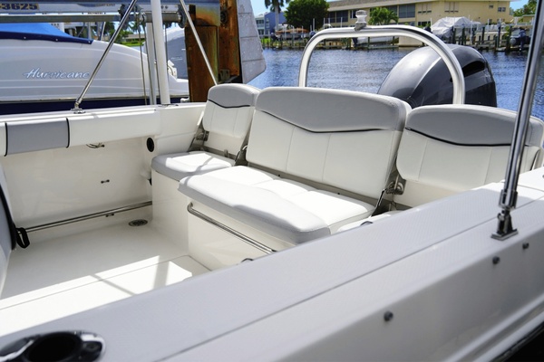20ft Robalo Yacht For Sale