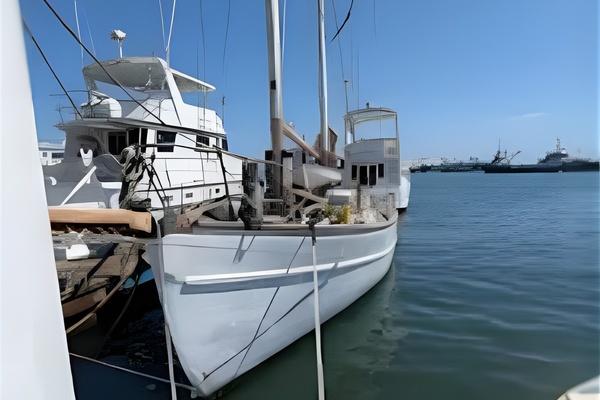 ELAN 55ft Classic Yacht For Sale