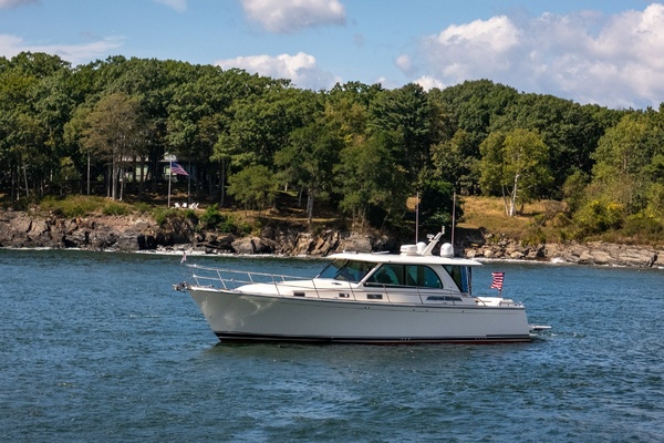 Favorite Daughter 45ft Sabre Yacht For Sale