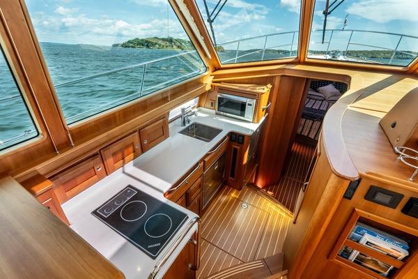 Favorite Daughter 45ft Sabre Yacht For Sale