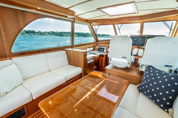 Favorite Daughter 45ft Sabre Yacht For Sale