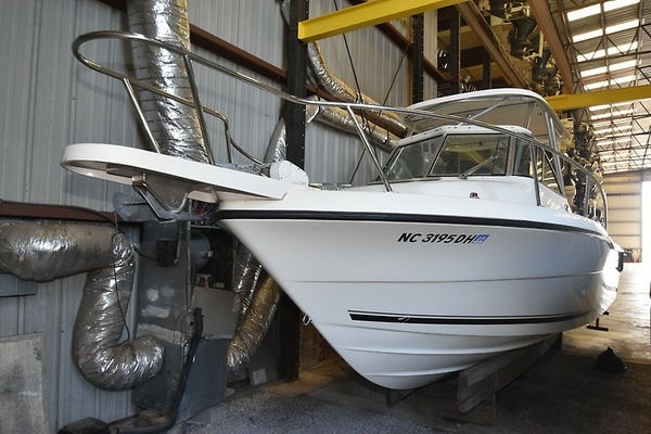 24ft Pursuit Yacht For Sale