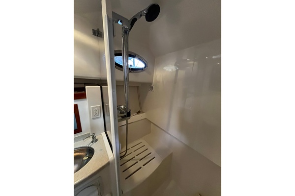 Brandy Girl 33ft Back Cove Yacht For Sale