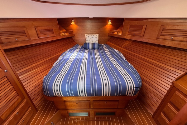 Josephine B 40ft Sabre Yacht For Sale