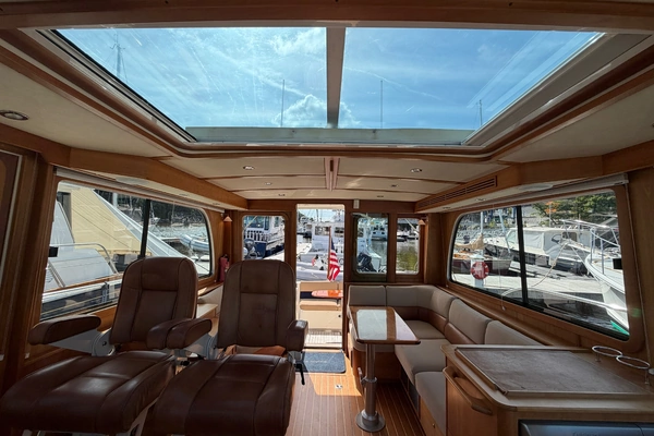Sabre 40 Sedan Yacht For Sale