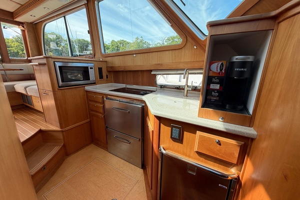 Josephine B 40ft Sabre Yacht For Sale