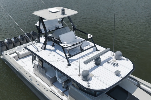 65ft HCB Yacht For Sale