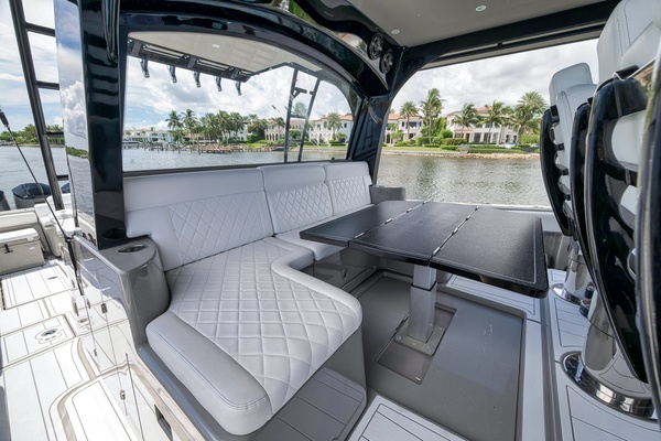 65ft HCB Yacht For Sale