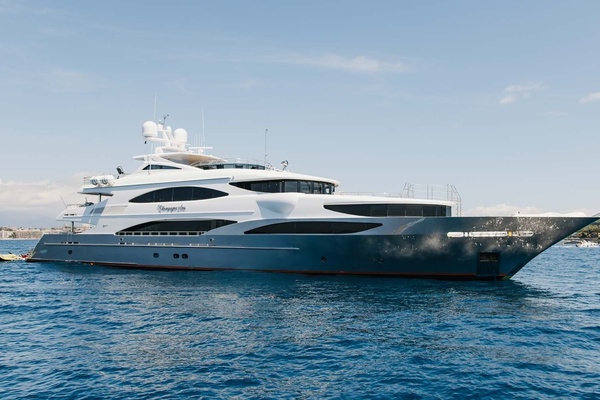 Champagne Seas 164ft Trinity Yachts Yacht For Sale