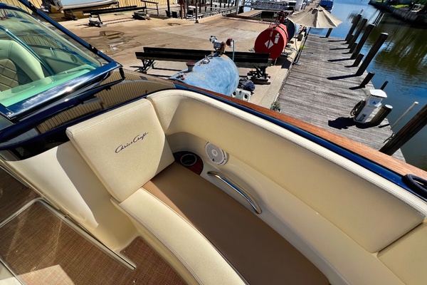 27ft Chris Craft Yacht For Sale