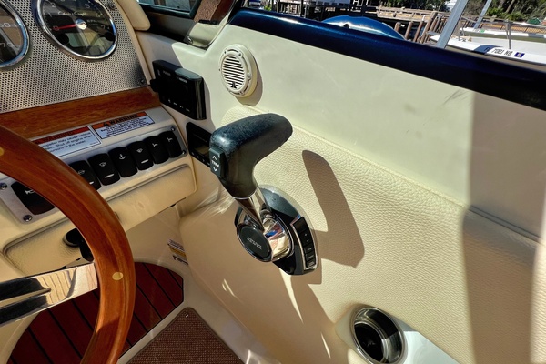 27ft Chris Craft Yacht For Sale