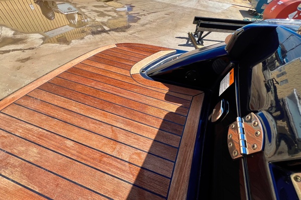 27ft Chris Craft Yacht For Sale