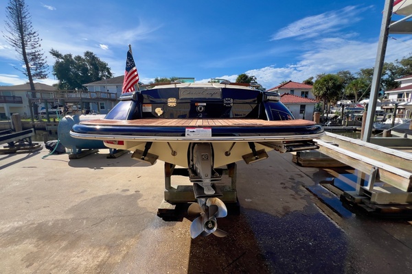 27ft Chris Craft Yacht For Sale