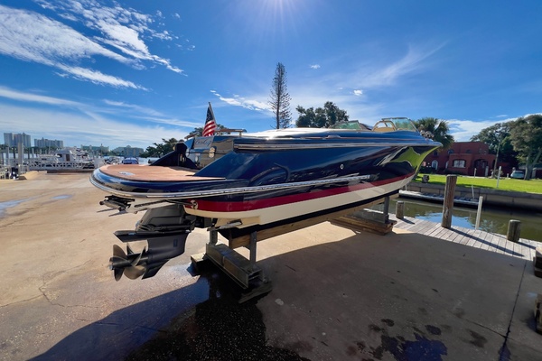 27ft Chris Craft Yacht For Sale