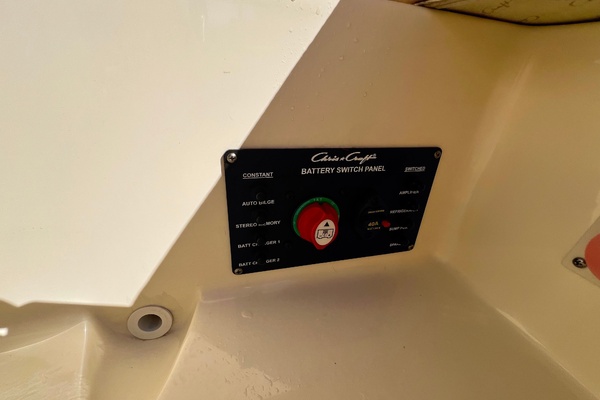 27ft Chris Craft Yacht For Sale