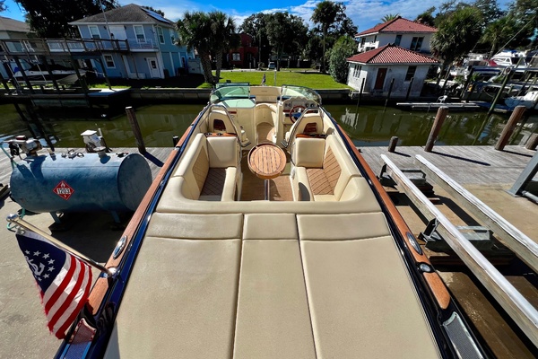 27ft Chris Craft Yacht For Sale
