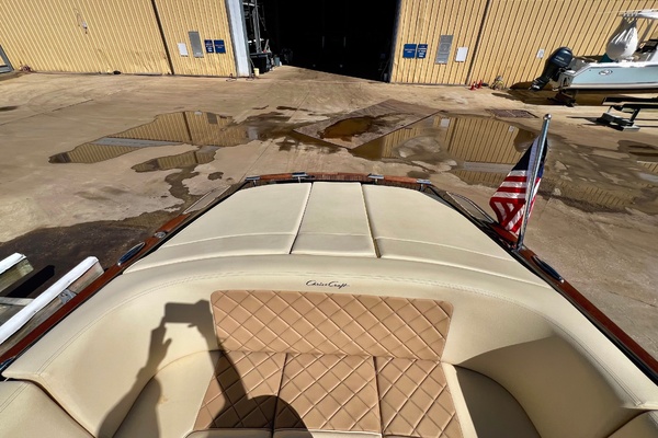 27ft Chris Craft Yacht For Sale